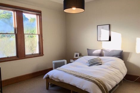 Photo of property in 147 Victoria Road, Saint Clair, Dunedin, 9012