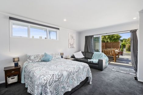 Photo of property in 16 Marshall Avenue, Richmond Heights, Taupo, 3330