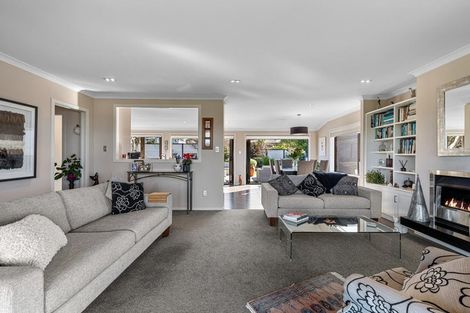 Photo of property in 137 Stapleford Crescent, Browns Bay, Auckland, 0630