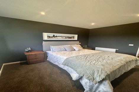 Photo of property in 5 Old Racecourse Road, Albert Town, Wanaka, 9305