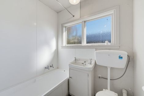 Photo of property in 46 Moffett Street, Islington, Christchurch, 8042