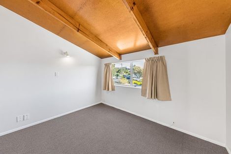Photo of property in 49 Bay Street, Red Beach, 0932