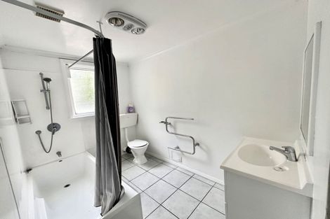 Photo of property in 65 Elmslie Road, Pinehaven, Upper Hutt, 5019