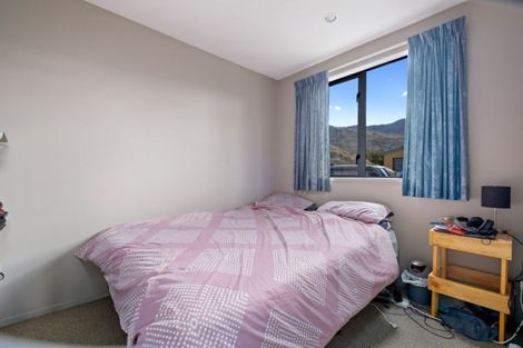 Photo of property in 77 Meadowstone Drive, Wanaka, 9305
