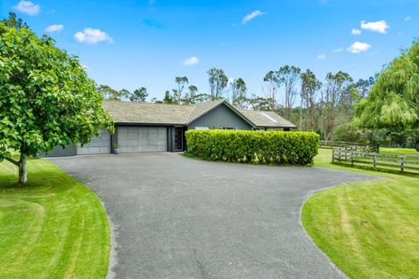 Photo of property in 842 South Head Road, South Head, Helensville, 0874
