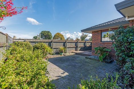 Photo of property in 32 Beresford Street, Takaro, Palmerston North, 4410