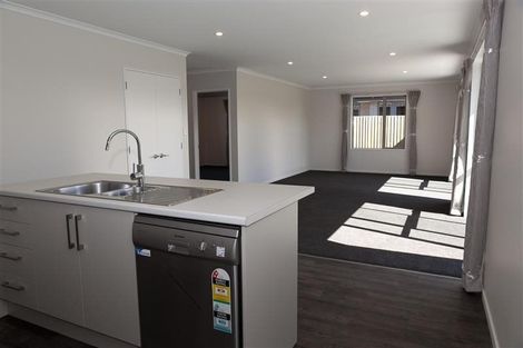 Photo of property in 4 Te Aika Street, Marshland, Christchurch, 8083