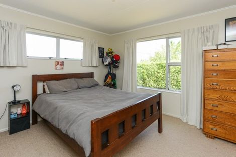 Photo of property in 25 Churchill Street, Waipukurau, 4200