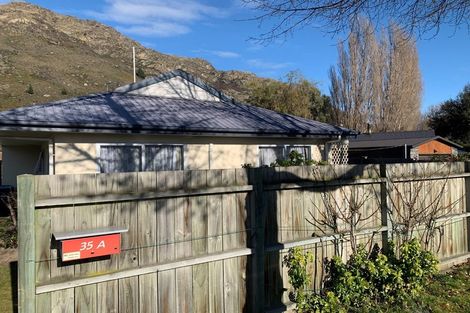 Photo of property in 35a Kawarau Place, Frankton, Queenstown, 9300