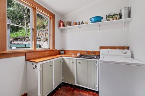 Photo of property in 1 Howard Street, Macandrew Bay, Dunedin, 9014