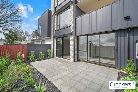 Photo of property in 2/10 Treasure Lane, Te Atatu South, Auckland, 0610