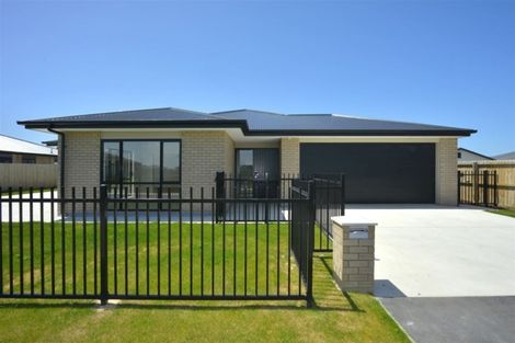 Photo of property in 3 Endurance Lane, Wigram, Christchurch, 8025