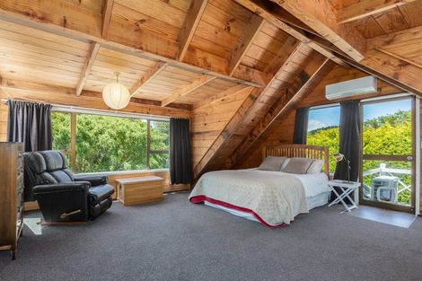 Photo of property in 87b Joseph Banks Drive, Whitby, Porirua, 5024