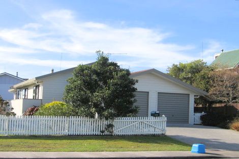 Photo of property in 225 Mahurangi East Road, Snells Beach, 0920