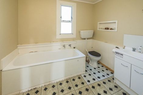 Photo of property in 79 Alma Road, Gonville, Whanganui, 4501