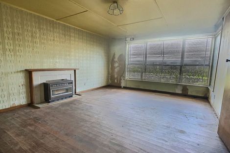 Photo of property in 77 Hillary Crescent, Maraenui, Napier, 4110