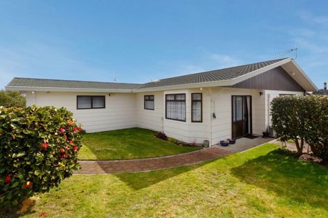 Photo of property in 1/220 Rifle Range Road, Tauhara, Taupo, 3330