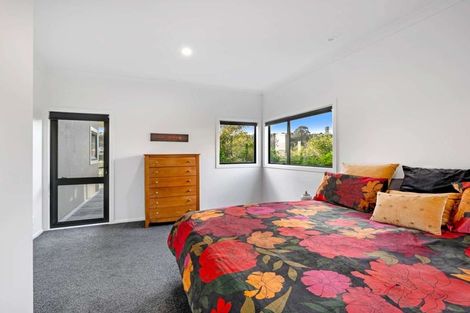 Photo of property in 1 Shakespeare Road, Bastia Hill, Whanganui, 4500