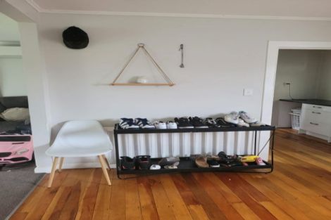 Photo of property in 1/72 Gloucester Road, Manurewa, Auckland, 2102