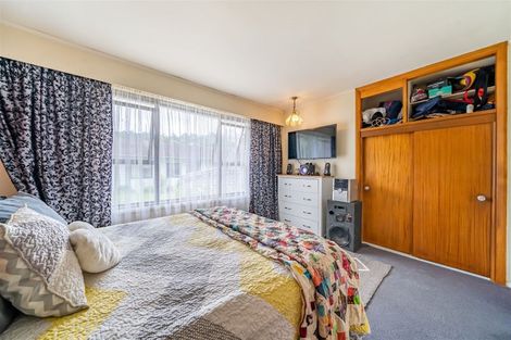 Photo of property in 1/420 Stokes Valley, Stokes Valley, Lower Hutt, 5019