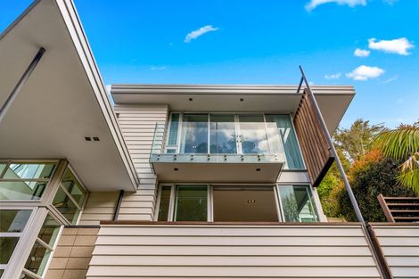 Photo of property in 12b Parr Terrace, Castor Bay, Auckland, 0620