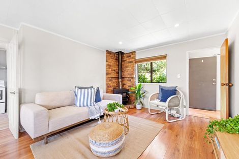 Photo of property in 7 Kauri Road, Stanmore Bay, Whangaparaoa, 0932