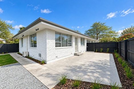 Photo of property in 2/4 Grove Road, Addington, Christchurch, 8024