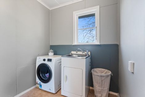 Photo of property in 43 Lewis Avenue, Aramoho, Whanganui, 4500