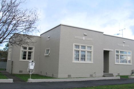 Photo of property in 29-31 Rangitira Avenue, Palmerston North, 4414