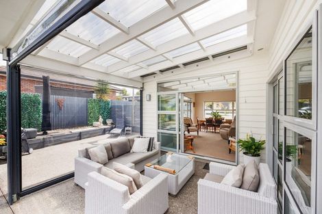 Photo of property in 2 Stonebridge Heights, Feilding, 4702