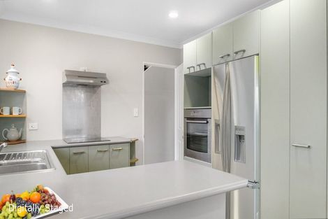 Photo of property in 6 Chadlington Avenue, Henderson, Auckland, 0612