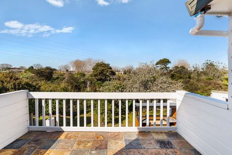 Photo of property in 22 Weza Lane, Kumeu, 0810