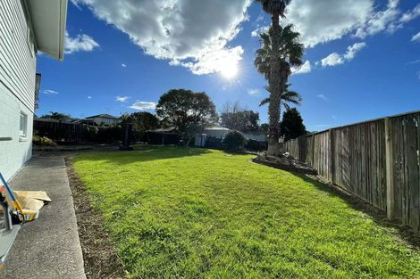 Photo of property in 10 Beldon Place, Pakuranga Heights, Auckland, 2010