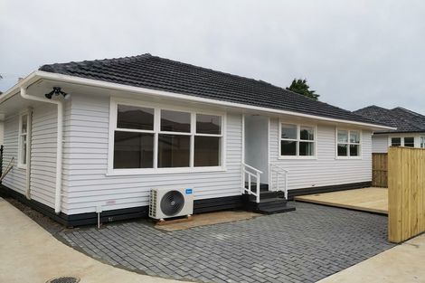 Photo of property in 15b Rimu Road, Mangere Bridge, Auckland, 2022
