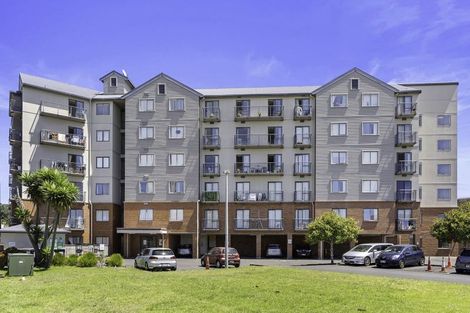 Photo of property in 6g/17 Crown Lynn Place, New Lynn, Auckland, 0600