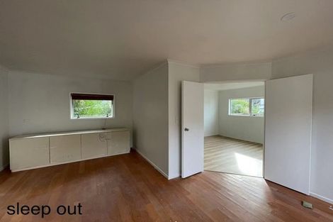 Photo of property in 63 Peach Road, Glenfield, Auckland, 0629