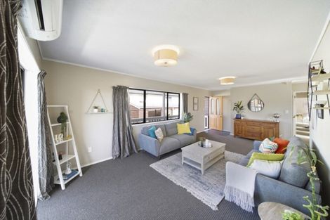 Photo of property in 1/32 Greenhill Crescent, Pakuranga, Auckland, 2010