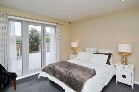 Photo of property in 2 Tompkins Lane, Burwood, Christchurch, 8061