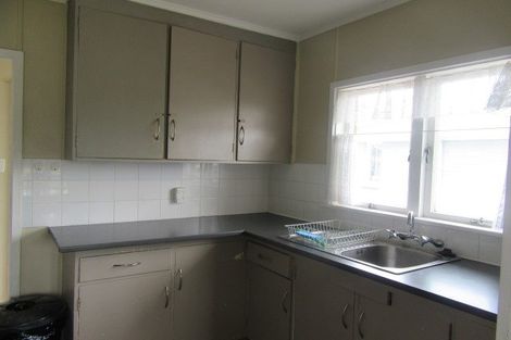 Photo of property in 6 Cameron Road, Hamilton East, Hamilton, 3216