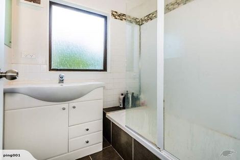 Photo of property in 1/21 Fordham Street, Beach Haven, Auckland, 0626