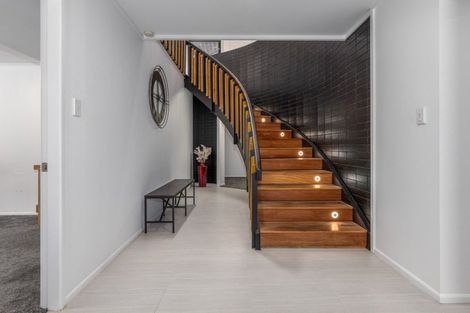 Photo of property in 16 Whyte Street, Paraparaumu Beach, Paraparaumu, 5032