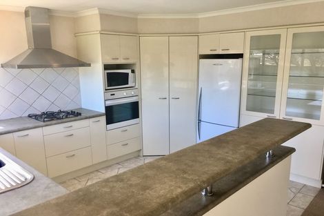 Photo of property in 31 Heyington Way, East Tamaki Heights, Auckland, 2016