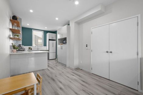 Photo of property in 14 Dignity Street, Papakura, 2110
