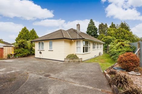 Photo of property in 17 Tilbury Avenue, Hokowhitu, Palmerston North, 4410