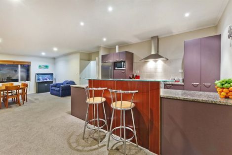 Photo of property in 162 Kittiwake Drive, Schnapper Rock, Auckland, 0632