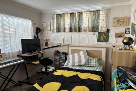 Photo of property in 1/147 Lemon Street, Strandon, New Plymouth, 4312