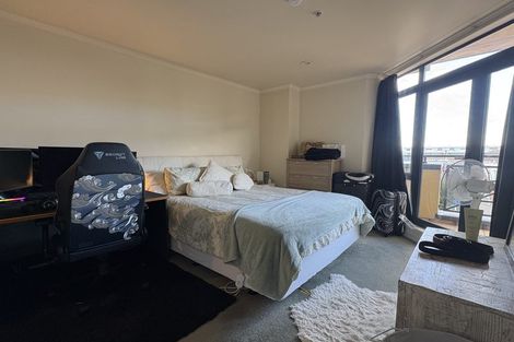 Photo of property in 2c/7-11 Bute Road, Browns Bay, Auckland, 0630