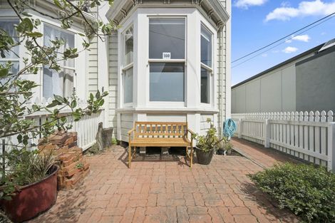 Photo of property in 160a Tasman Street, Mount Cook, Wellington, 6021