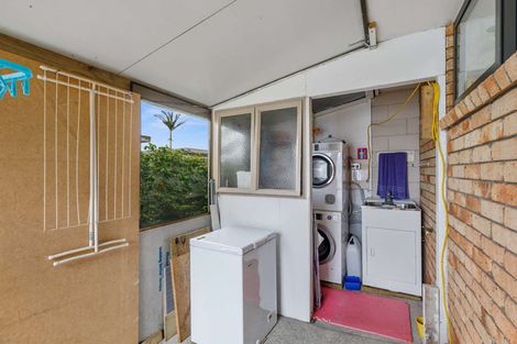 Photo of property in 96a Onerahi Road, Onerahi, Whangarei, 0110