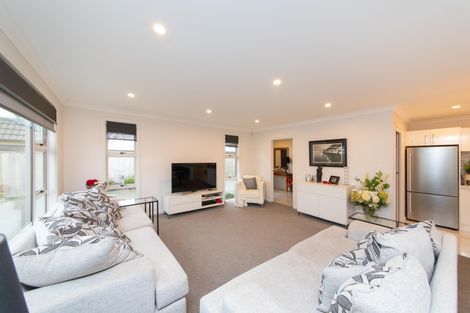Photo of property in 402a Featherston Street, Palmerston North, 4414